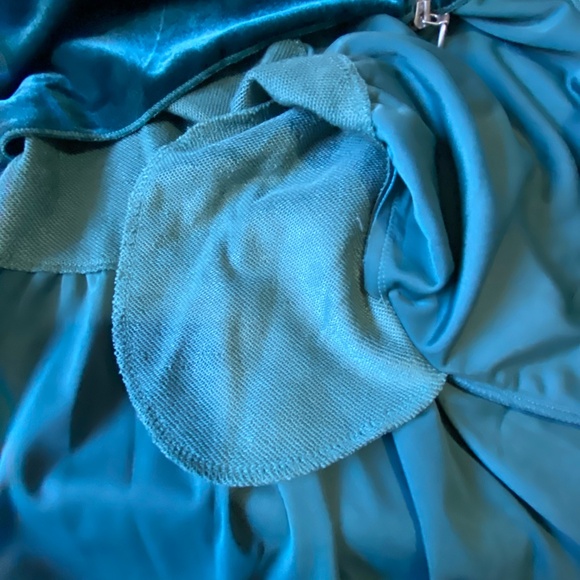 Green Velvet Teal Tier Zip Up Hooded Sweatshirt Style Top- Sz-2XL - Picture 9 of 16